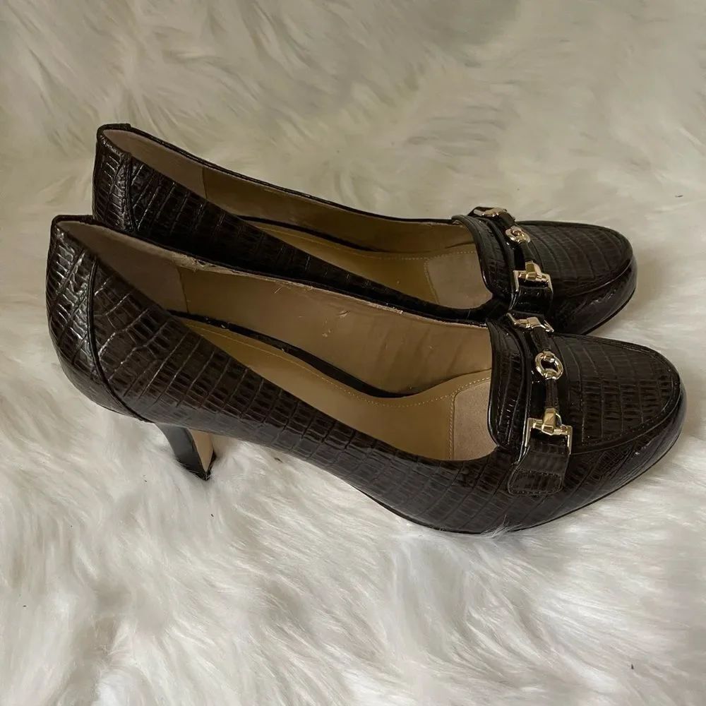 Alex Marie brown leather reptile prints 3”heels slip on with gold tone accent - Picture 2 of 10